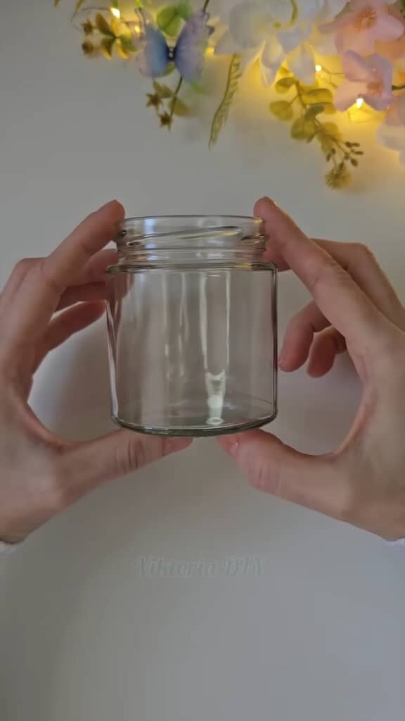 ガラスの空き瓶で作るキャンドルホルダー