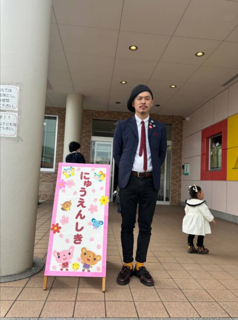 笑顔、は……？