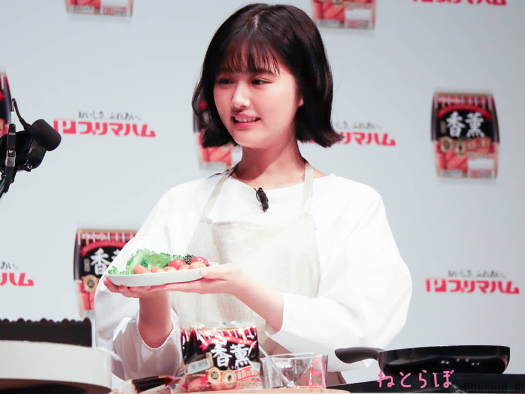 王道炒めに挑戦した原さん