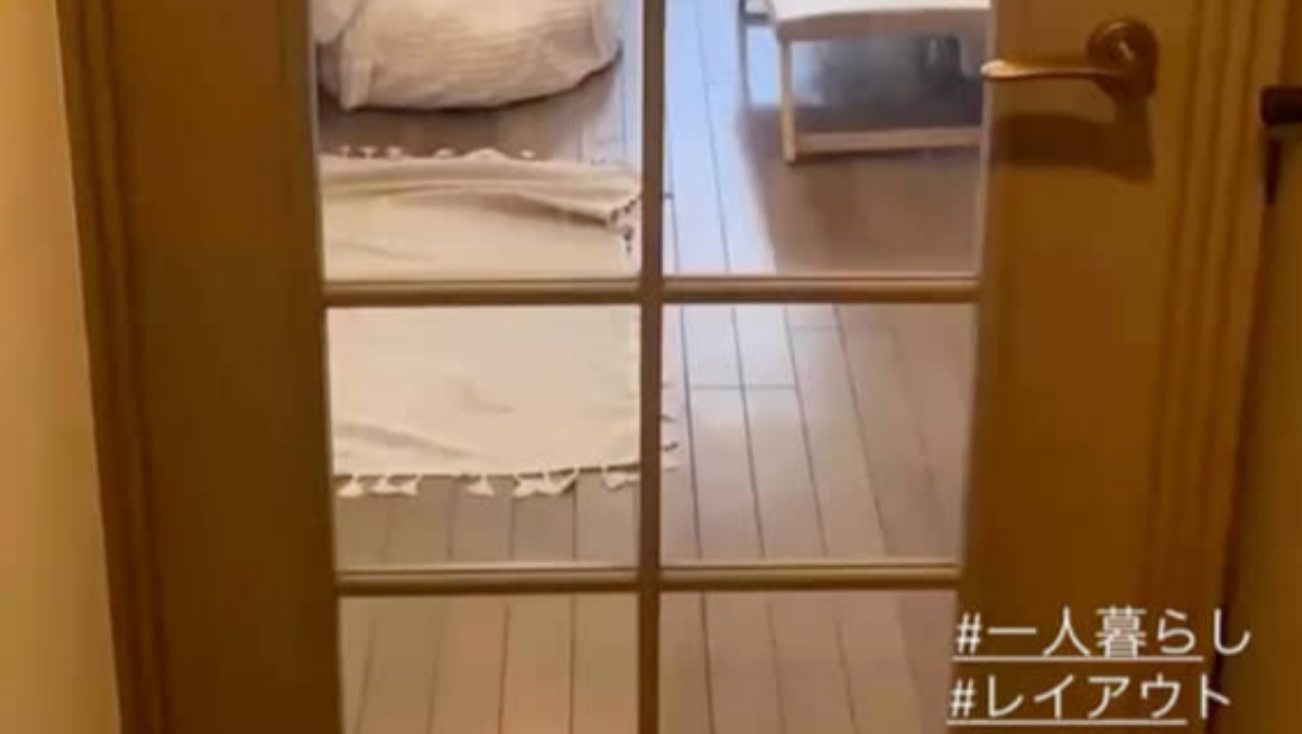 1K6畳で一人暮らし5年目のOL、扉を開けたら……　好きが詰まった癒やし空間に「オシャレでかわいい」「参考にしたい」（1/3） | 住まい ねとらぼ