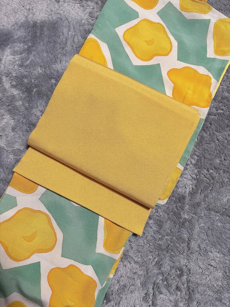 着物と帯で2000円