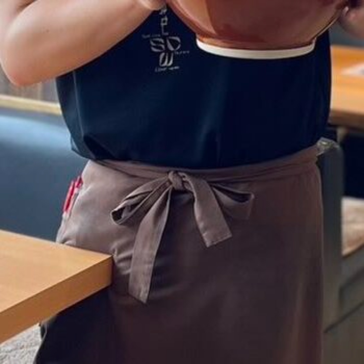 ラーメン屋店主「HIKAKINさんに似てると思います？」→両親お墨付きの姿に「もはや違いがわからん」「Geminiも間違えるレベル」（1/3） | ライフスタイル ねとらぼ