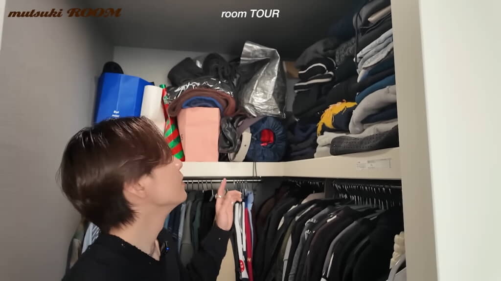 「ギューギューパンパン」なウォークインクローゼット