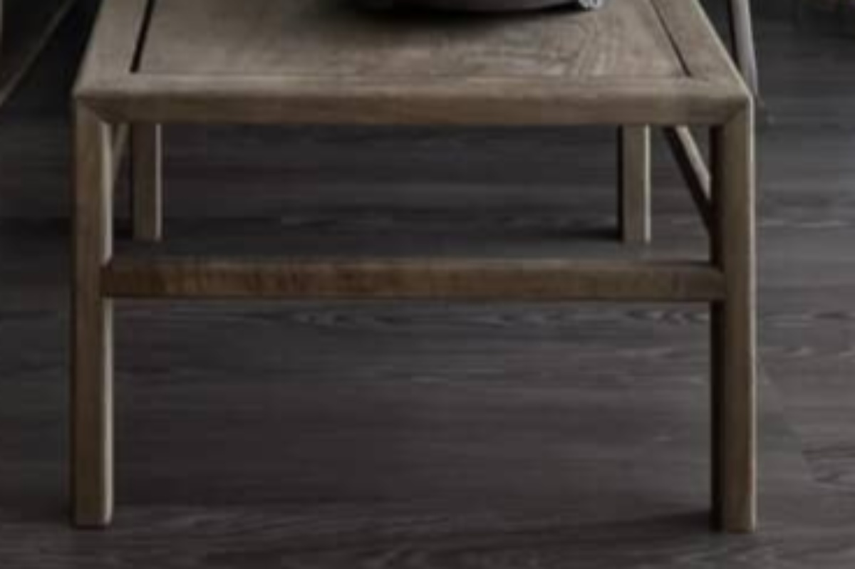 部屋に藤の盆栽を置いて3年後……　気品あふれる驚がくの光景に「すすすす素敵ー！！！！」「こんな家に住みたい」（1/3） | ライフスタイル ねとらぼ