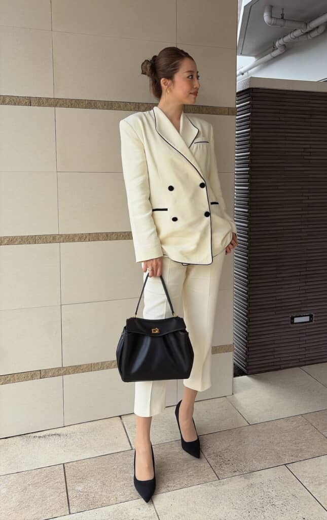 雨の日でも“ビシッ”と決まる入学式コーデ