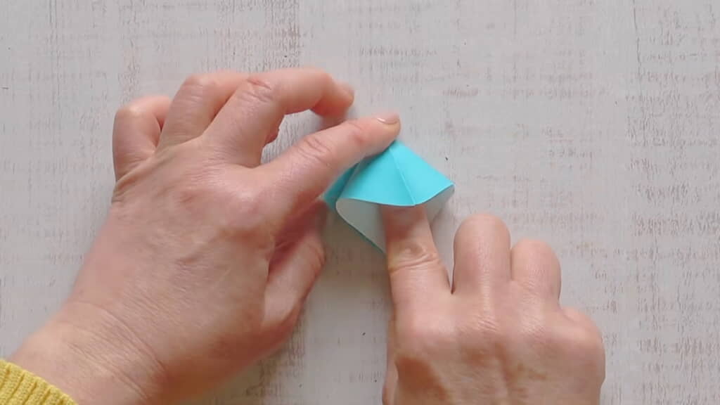 ……袋折りの形にする