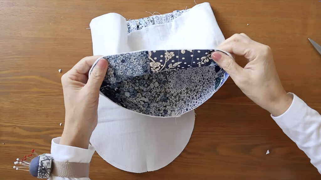 筒状の側面が完成