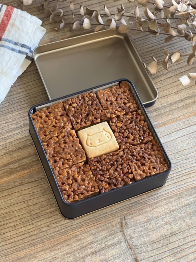 フロランタンのクッキー缶