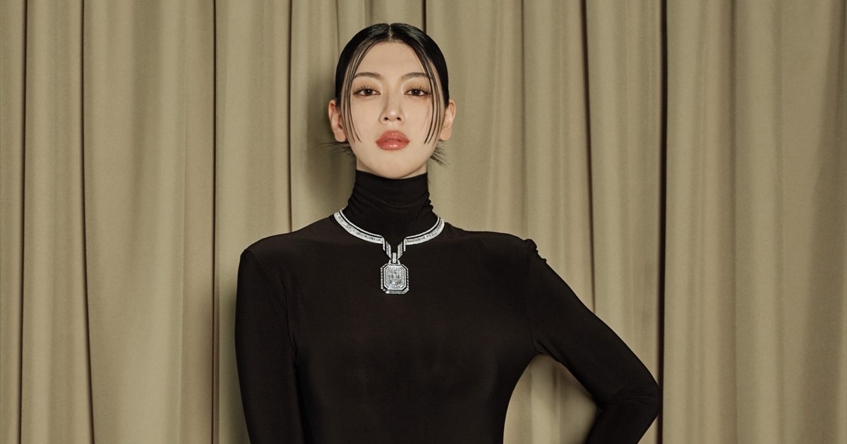 「目疑った」 三吉彩花、“自分らしさ満載”の激変ビジュアルでさまざまな声…… “30歳の決意表明”に「とても美しい」「ちょっと残念」（2/2 ...