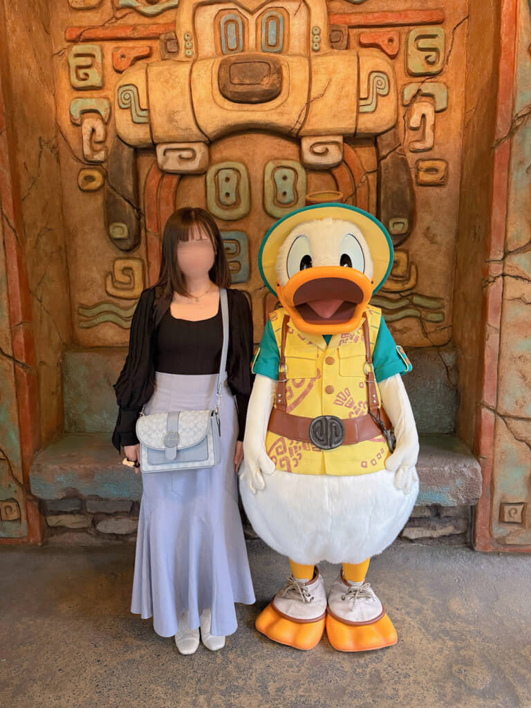 ちょっと他人行儀な2ショットが良い感じ！