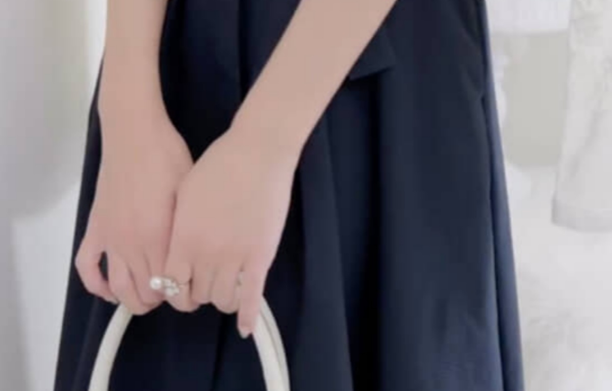 40代ママ「過去イチきた」ユニクロ新作アイテムを使ったセンス爆発コーデに「これは買います！」「ユニクロに見えない」（1/3） | 女性 ねとらぼ