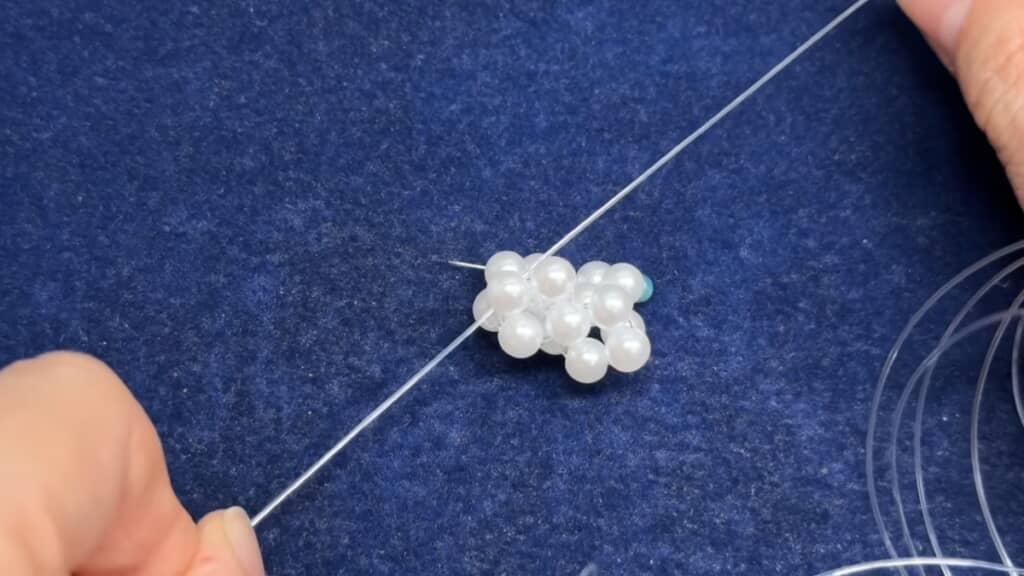 テグスをしっかり引き締めるのがコツ