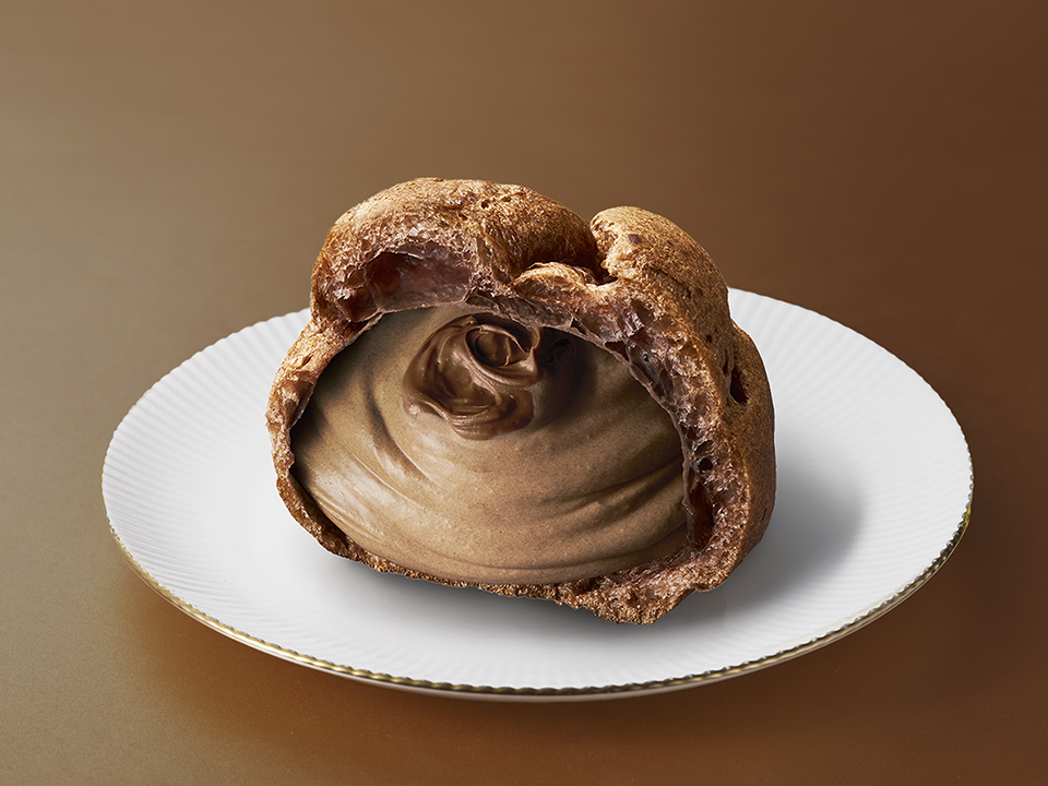 「プレミアムショコラシュークリーム」の断面イメージ