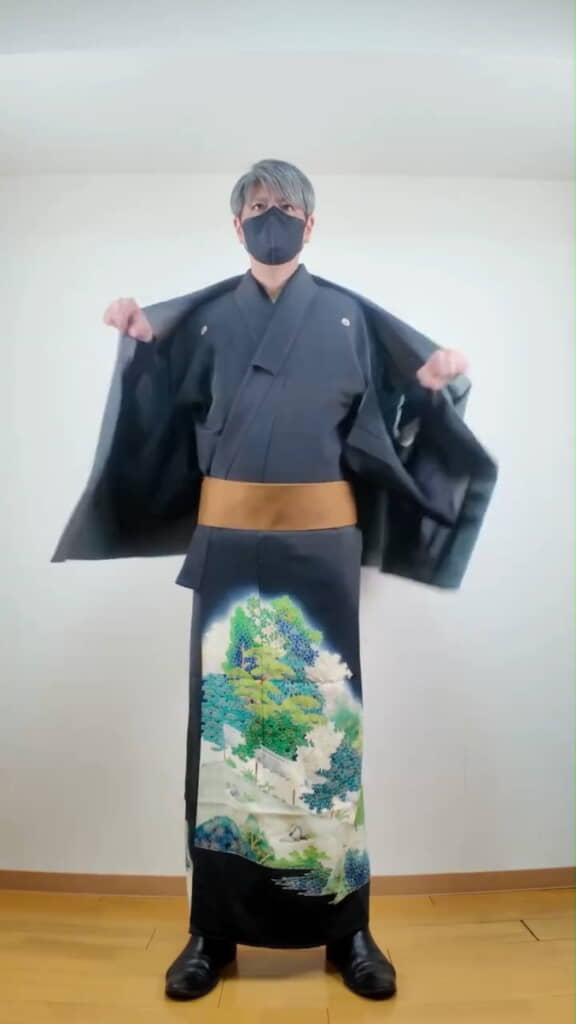 羽織を着る