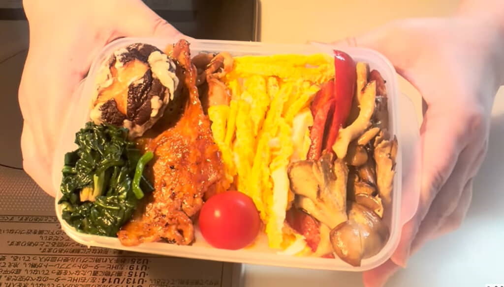 錦糸卵が豪華な雰囲気に