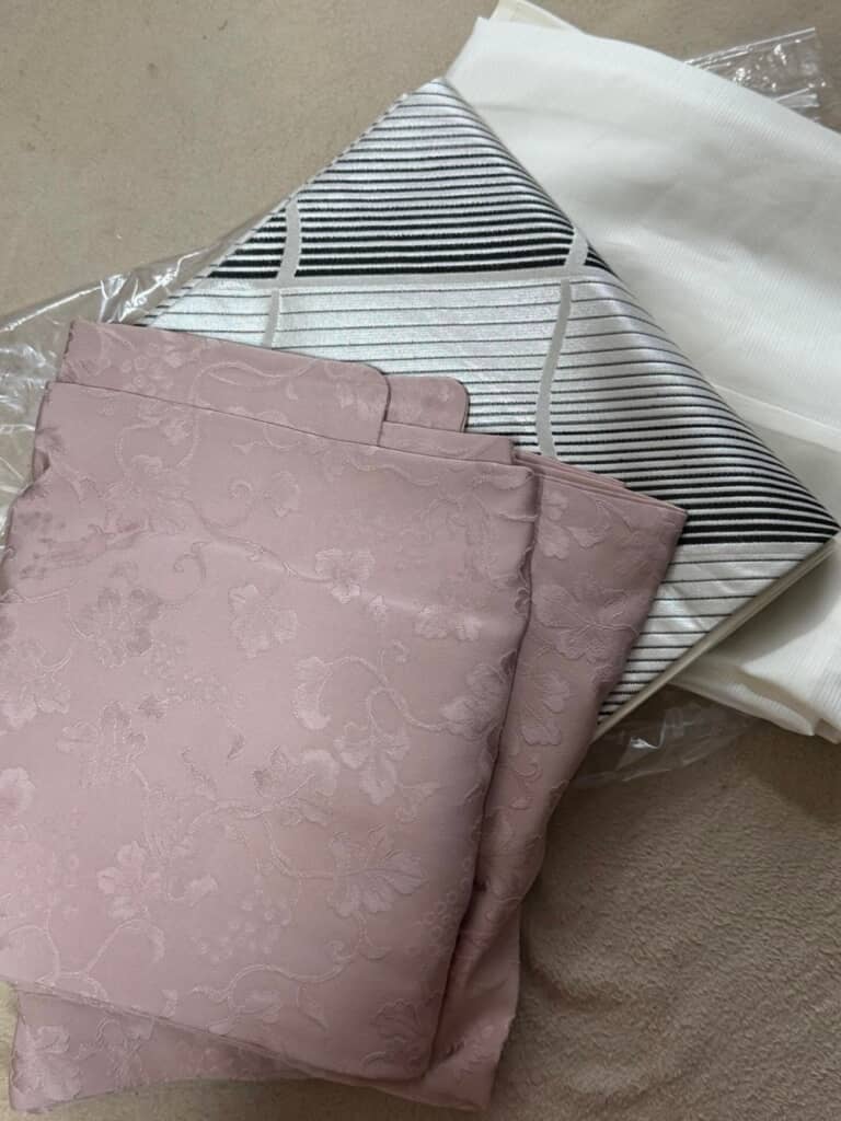帯締めを買いに行ったはずなのに、着物と帯を買って帰ってきて？？