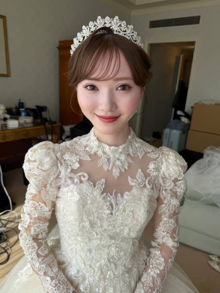 挙式はシニヨンヘア