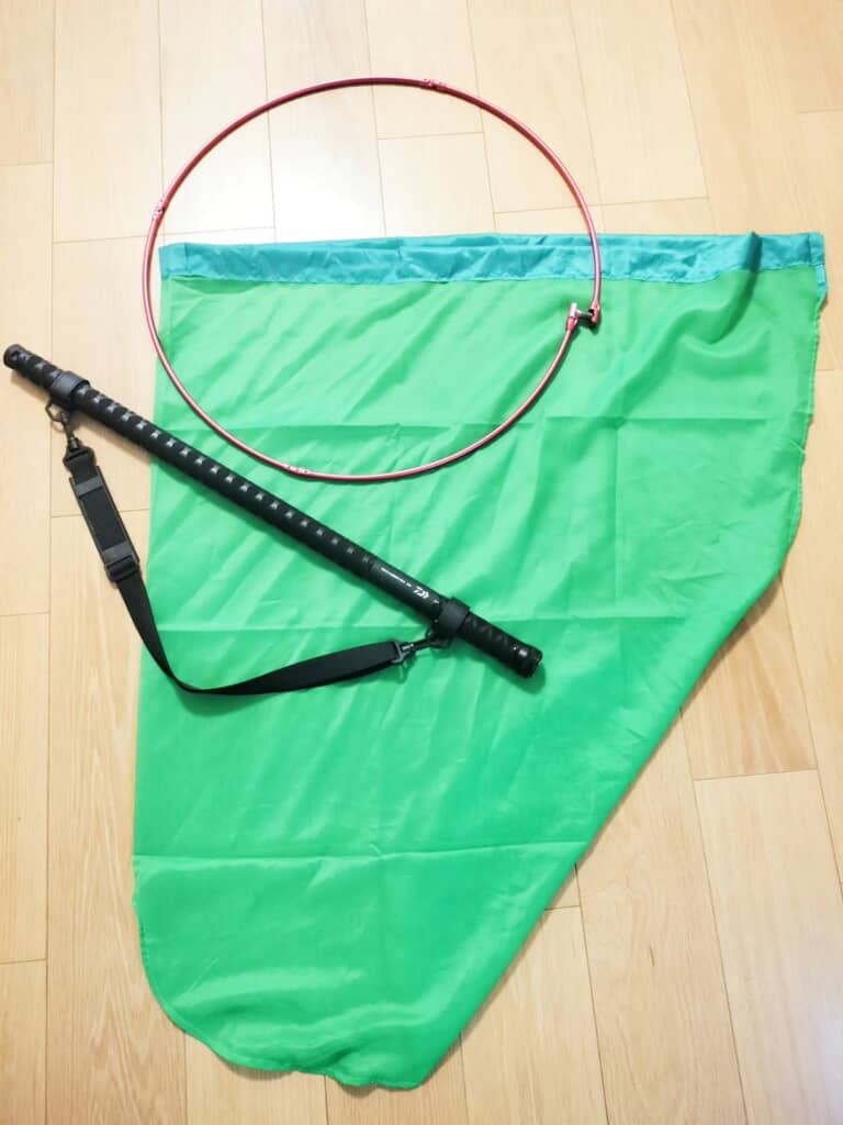それぞれ折りたたむことができます