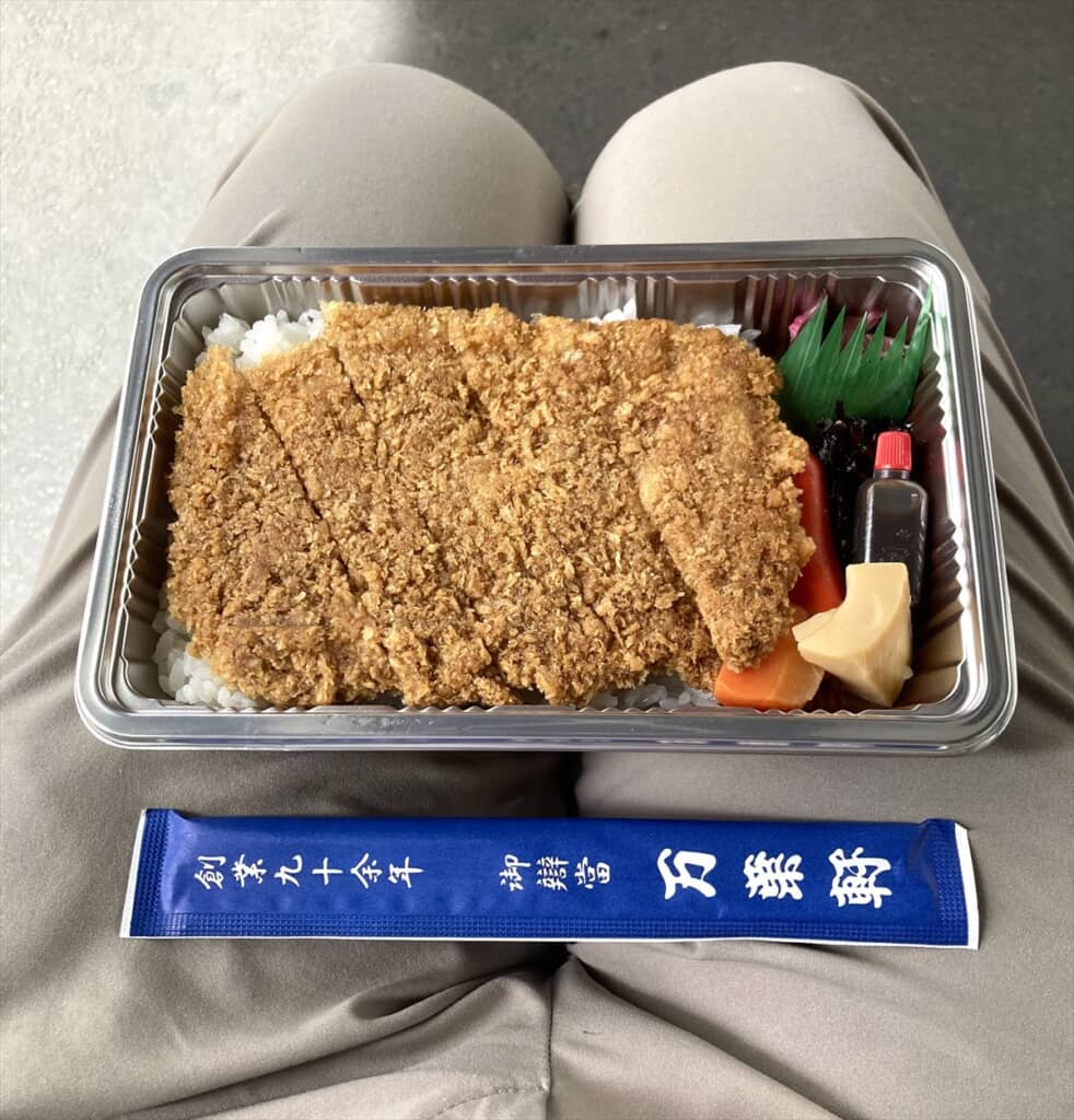 マンヨーケンのトンかつ弁当