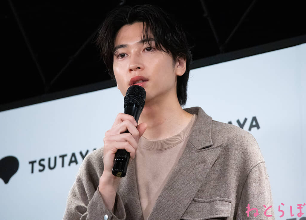 報道陣の質問に、毎回「ありがとうございます」と伝える庄司浩平