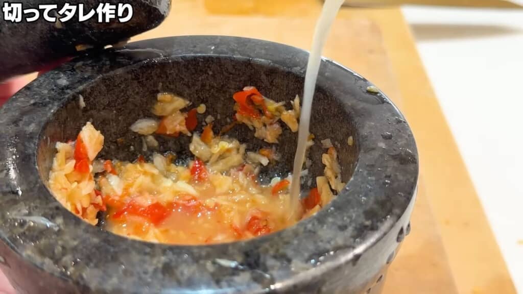 投稿者が再現した海外の動画に出てくるソース