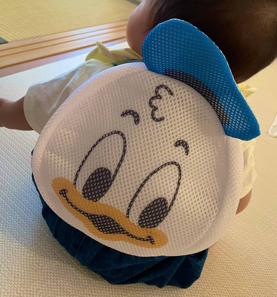 ダイソーの洗濯ネットで作った赤ちゃん用のリュックがかわいい！