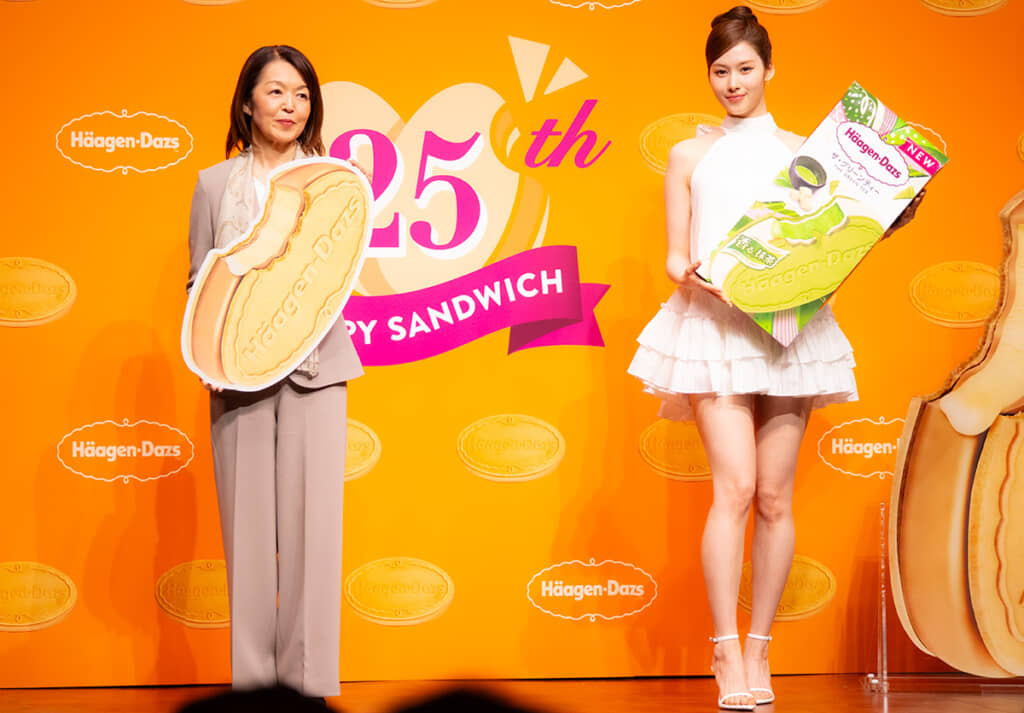 左：佐藤社長、右：SANAさん（編集部撮影）