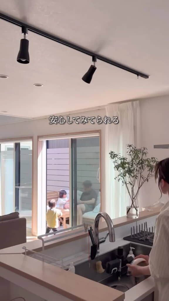 家事をしながら安心して見ていられる
