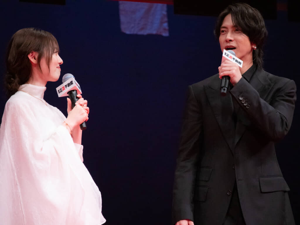 福原遥と山下智久（編集部撮影）