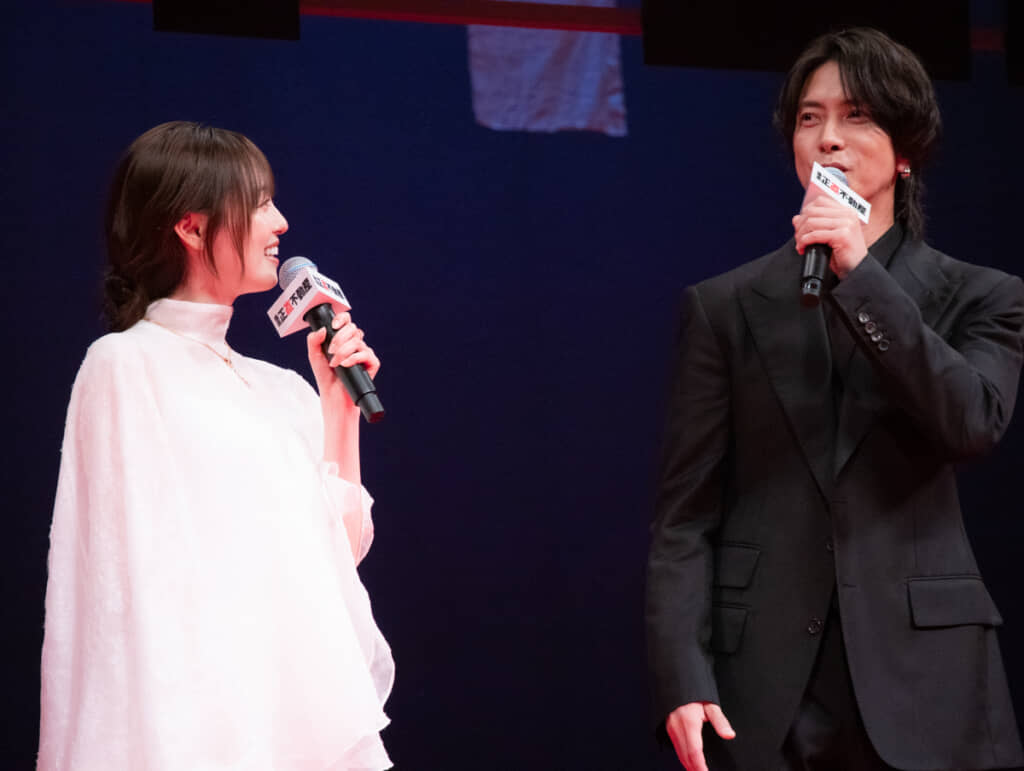福原遥と山下智久（編集部撮影）