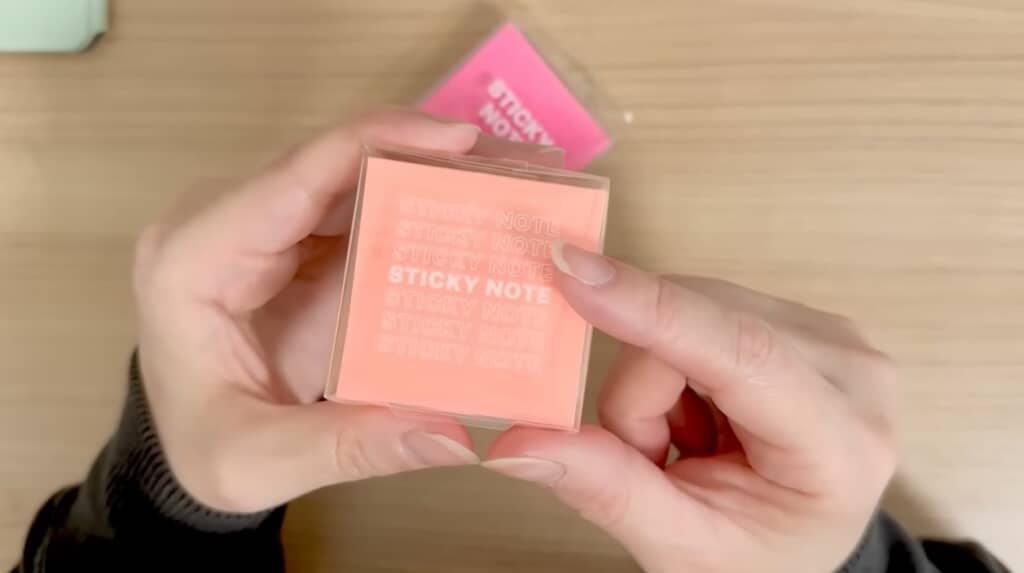 買い物リストにも活躍する付箋
