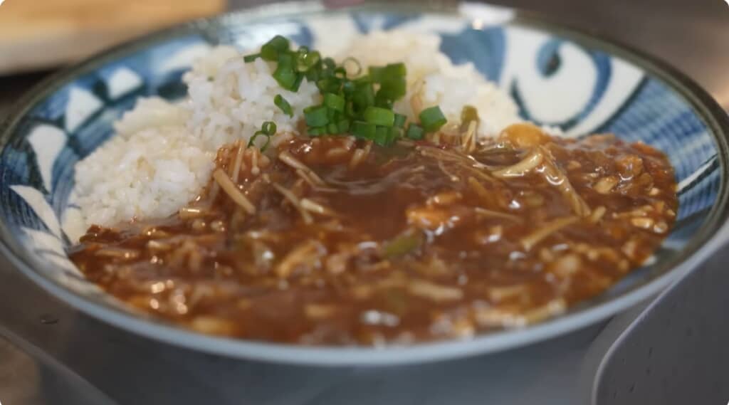完成した麻婆えのき