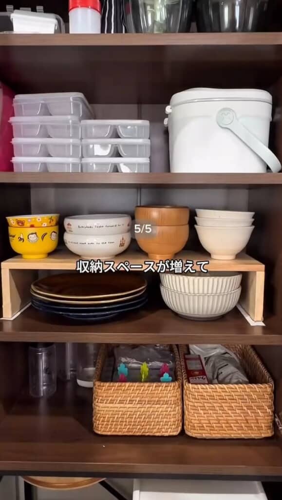 食器棚に入れて収納スペースアップ