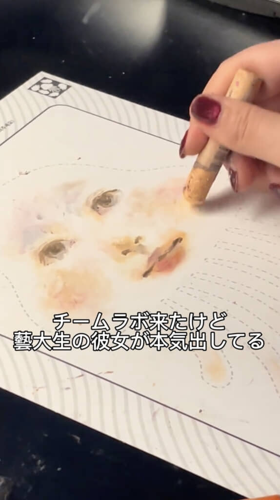 クレヨンで描いた絵とは思えない！