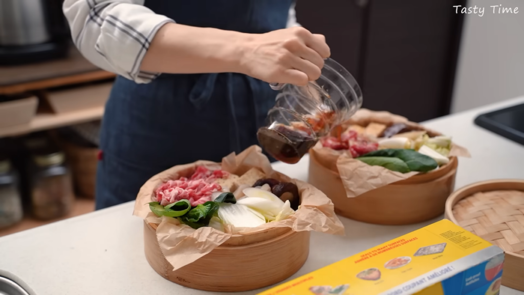すき焼きも蒸すだけで完成