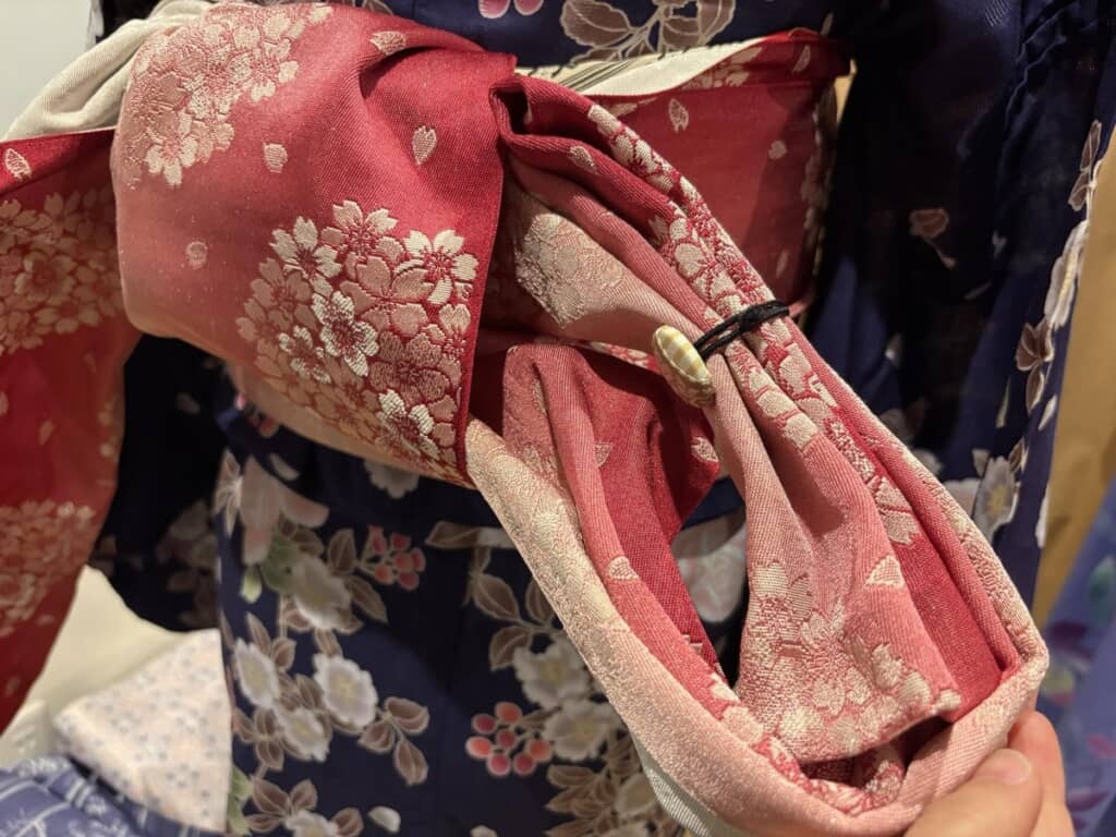 カニ結びの内部構造