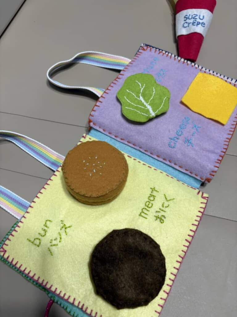 ハンバーガーの具材もかわいい