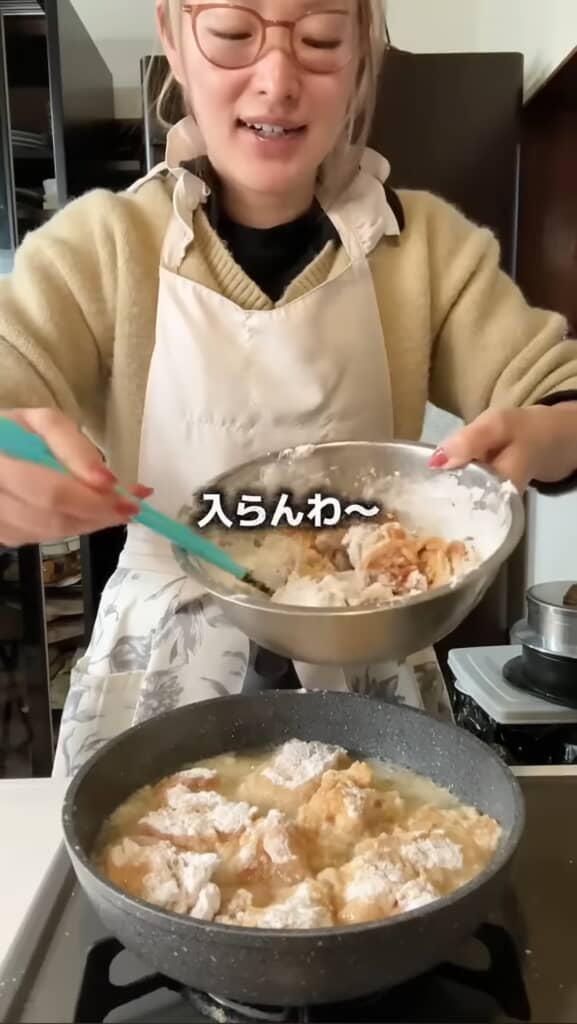 唐揚げを揚げていく！
