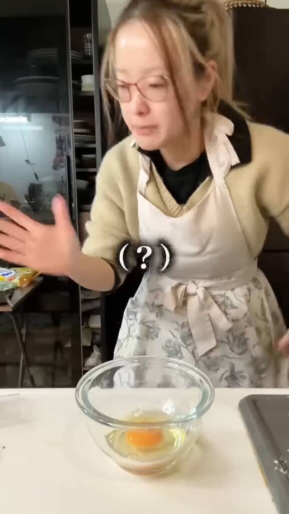 楽しみながらお弁当を作っている様子
