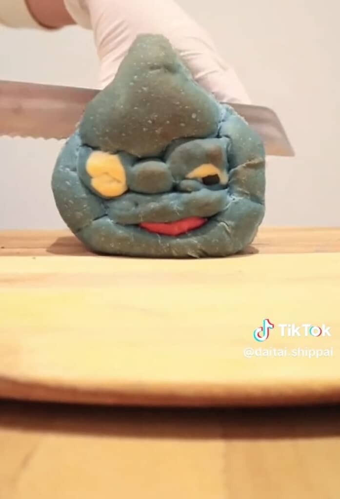 ちょっと悪そうなスライムをカットしていきます