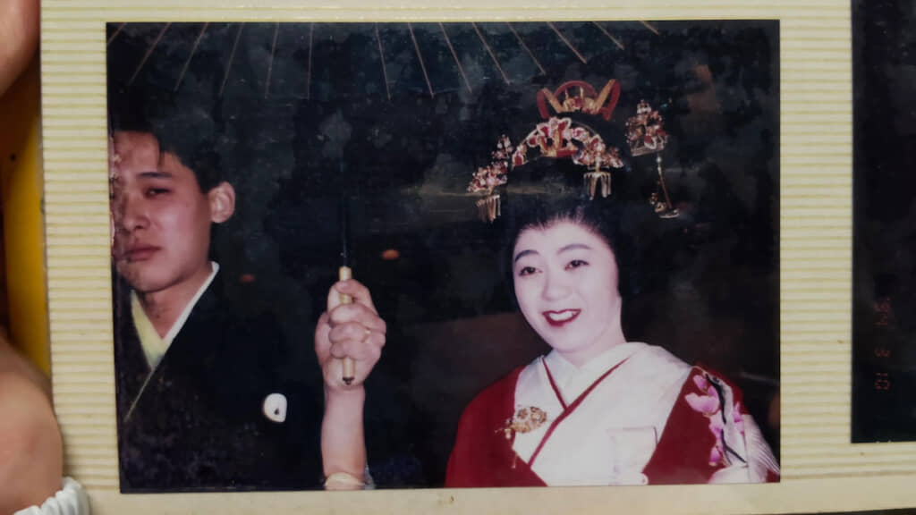 新婚の喜びが伝わってくるようです