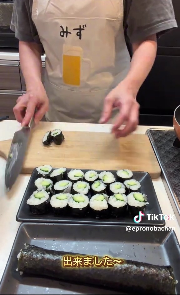 孫リクエストのきゅうり巻き
