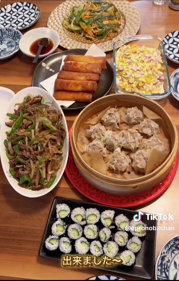 お料理の完成です！　全部おいしそう
