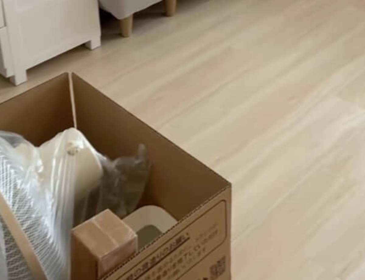 娘が家を出て空っぽになった部屋→49歳女性が模様替えしたら……　驚きのビフォーアフターに「センスいい」「本当に素敵な生き方」（1/3） | リフォーム・リノベーション・DIY ねとらぼ