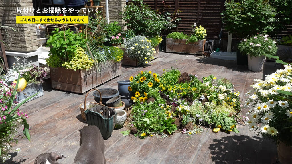 山盛りの花を片付けます