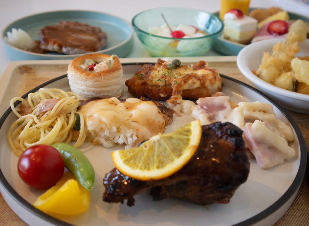 ギルティなメニューをちょっとずつ食べられるのがうれしい