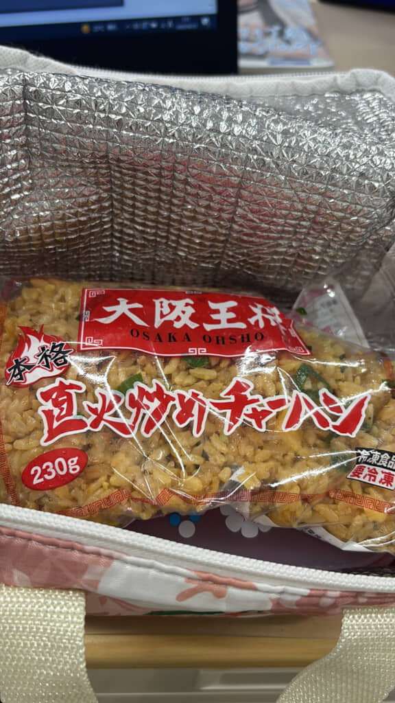 230グラムのチャーハン100袋にギョーザ1000個……!?