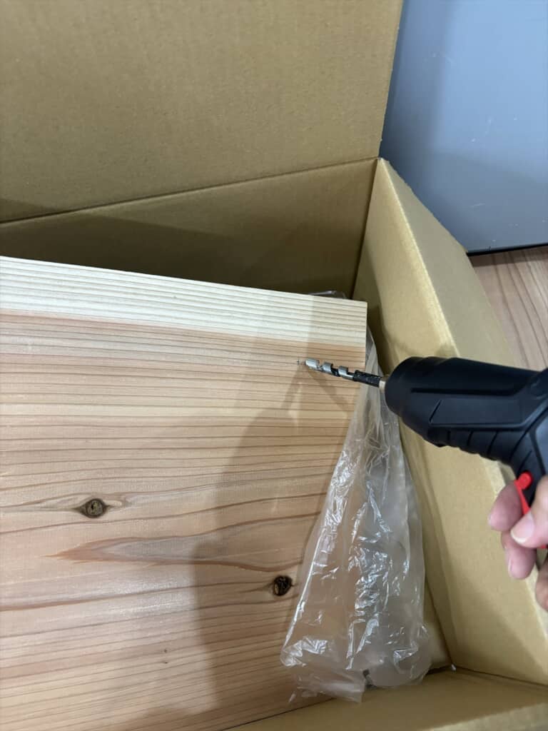 コストコのコッシーのぬいぐるみを実際に座れるようにするDIY