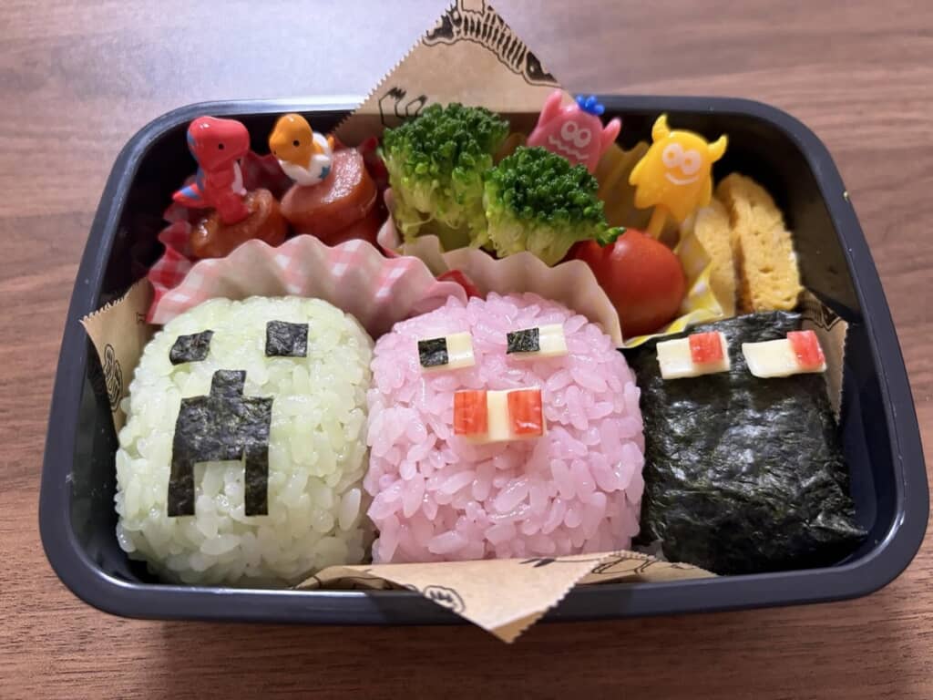 主婦歴8年で初めて作ったお弁当(画像提供:カナさん/@kana_elegant)