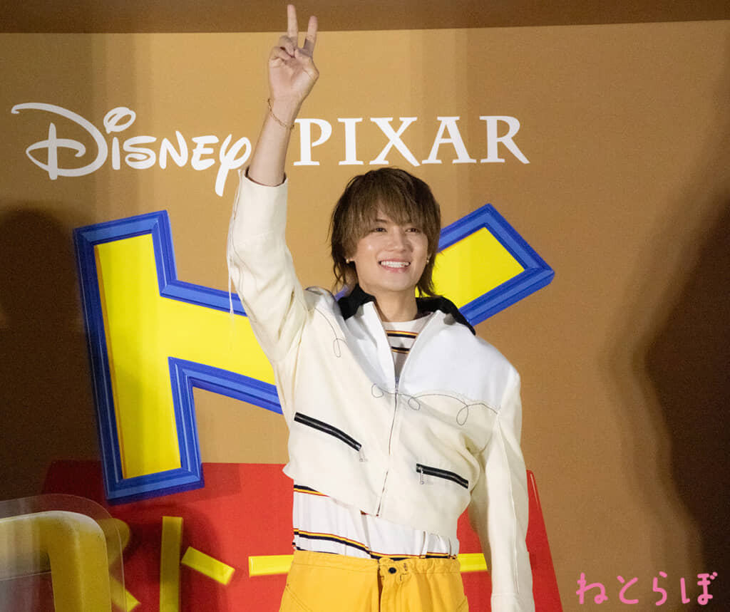 声優発表イベントに登場した佐野勇斗